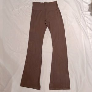 Brandy Melville brown yoga pants